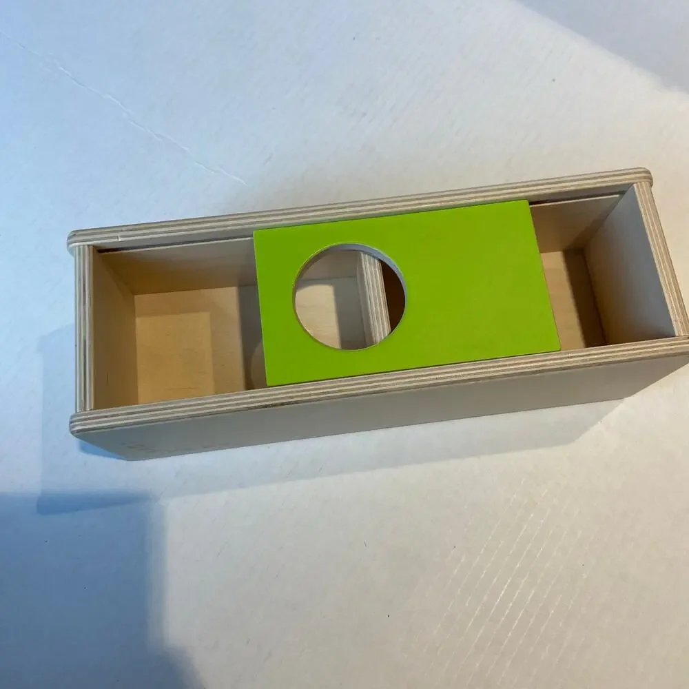 Lovevery The‎ Thinker Sliding Top Box